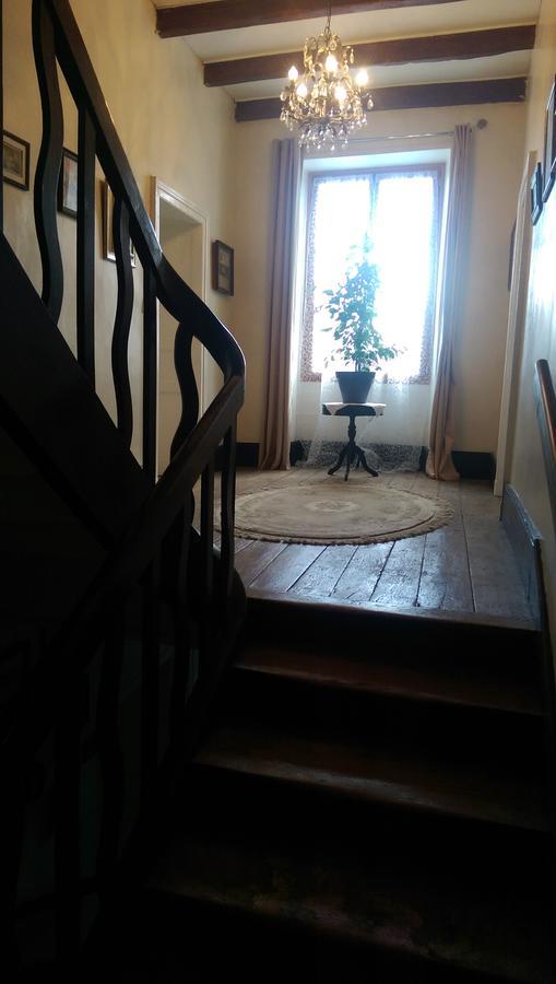 Bed and Breakfast Vingt Grand Rue Champagne-Mouton Экстерьер фото